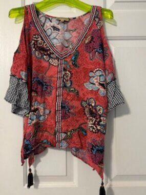 Democracy cold shoulder, mixed media blouse Sz S